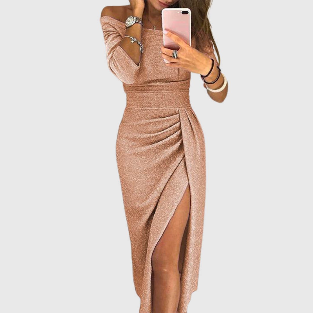 Isabelle | Elegant halterneck maxikjole med smuk, flydende pasform